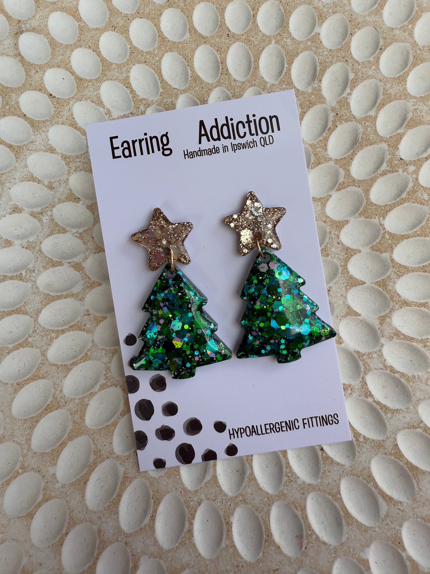 Christmas tree dangles green gold