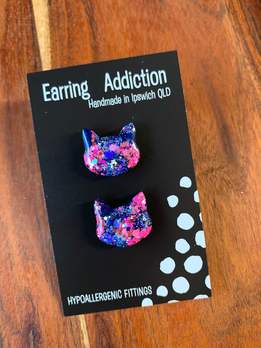 Pink Blue 20mm glitter kitty studs