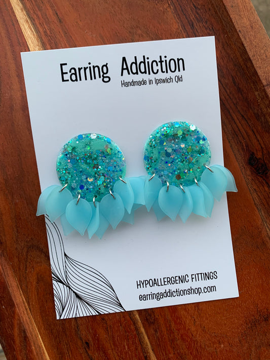 Aqua 40mm glitter petal circle studs